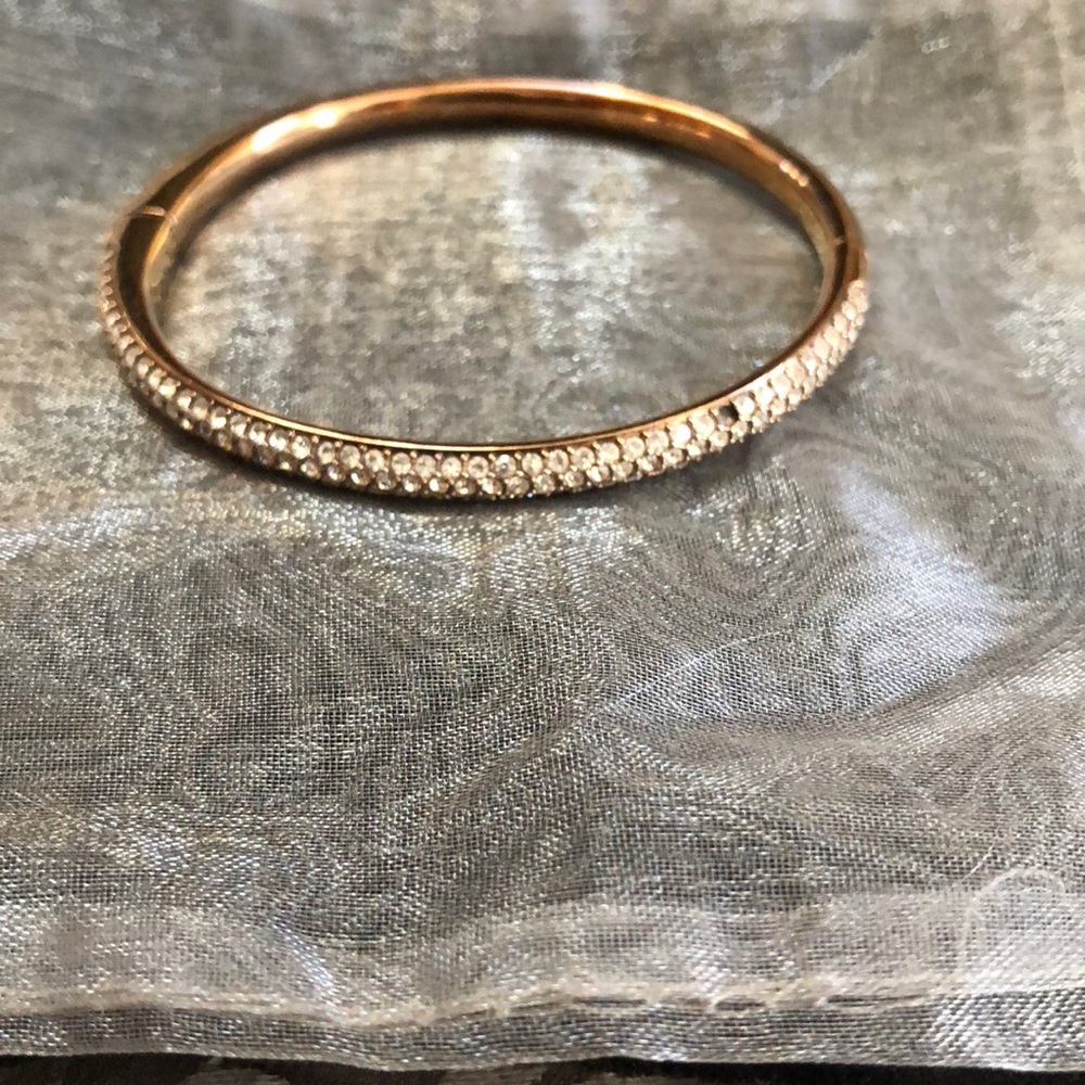Nadri Crystal Bangle